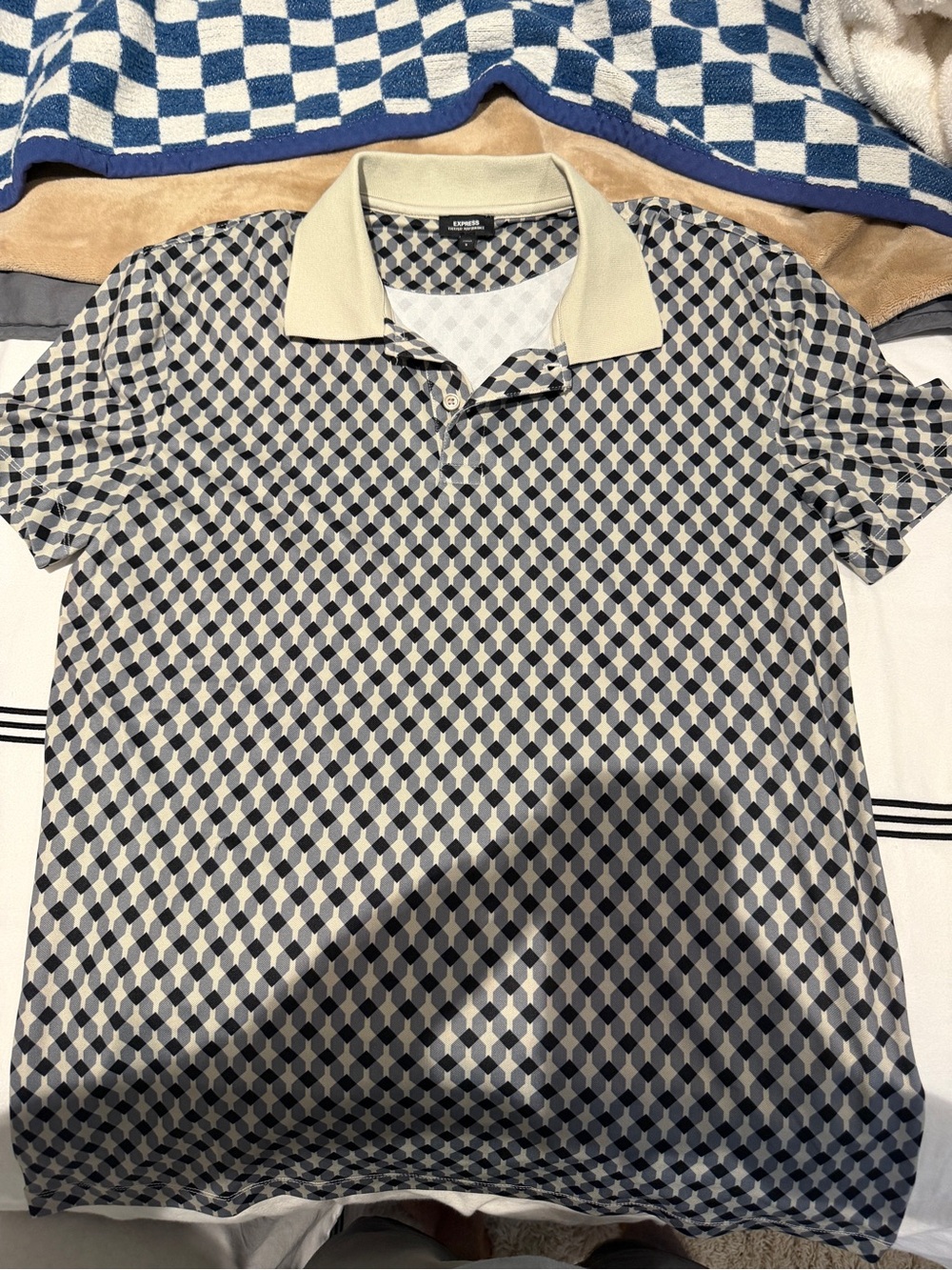 Express Men’s Checker Diamond Polo - Beige & Navy